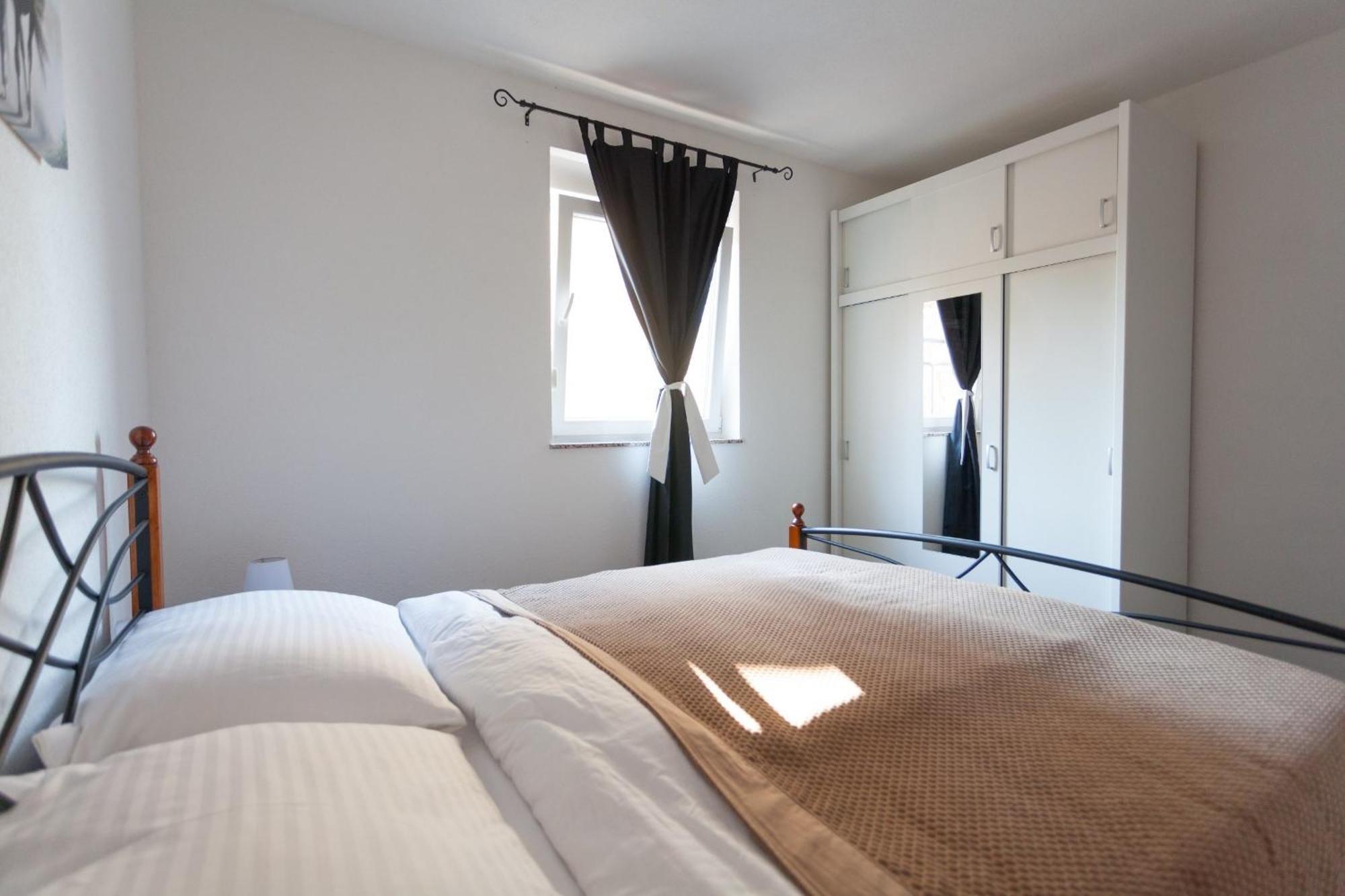 Luxury Villa Allen With Pool Климно Номер фото